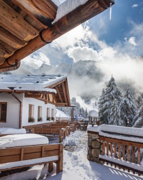 Bergkristall-Hütte auf dem Klausberg © cmfotoworks - stock.adobe.com